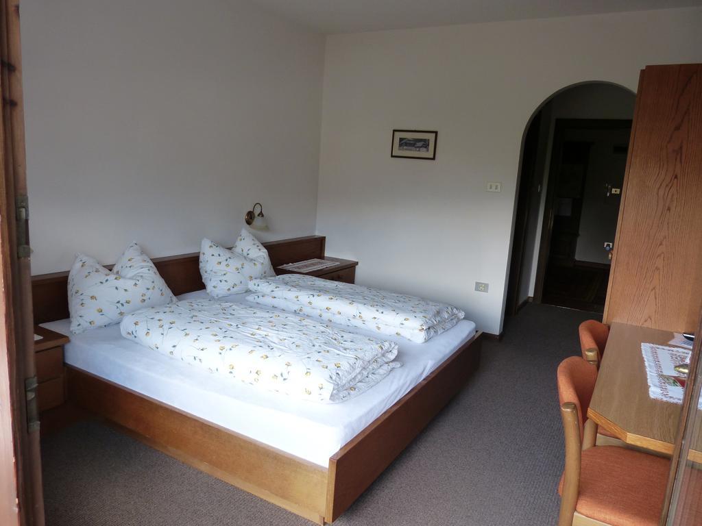 Haus Christl Bed and Breakfast Lana Esterno foto