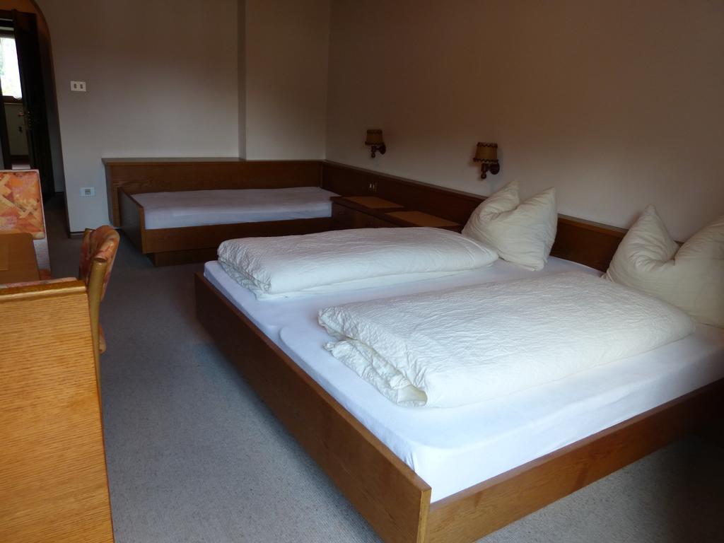 Haus Christl Bed and Breakfast Lana Esterno foto