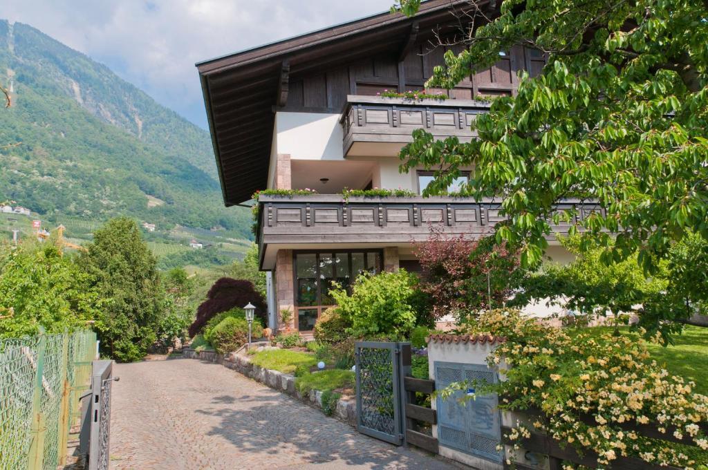 Haus Christl Bed and Breakfast Lana Esterno foto